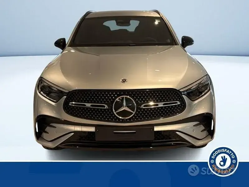 Nuova Mercedes GLC300de AMG 2026 Grigio SUV