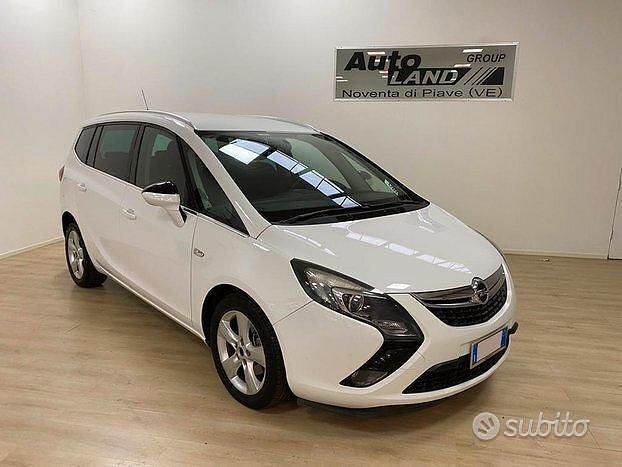 Bianco Usata 2013 Opel Zafira Monovolume | 9500 € (Molto cara) - Immagine 1/4
