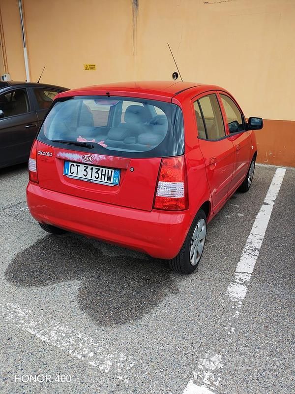 Usata Kia Picanto 2006 Rosso Utilitaria