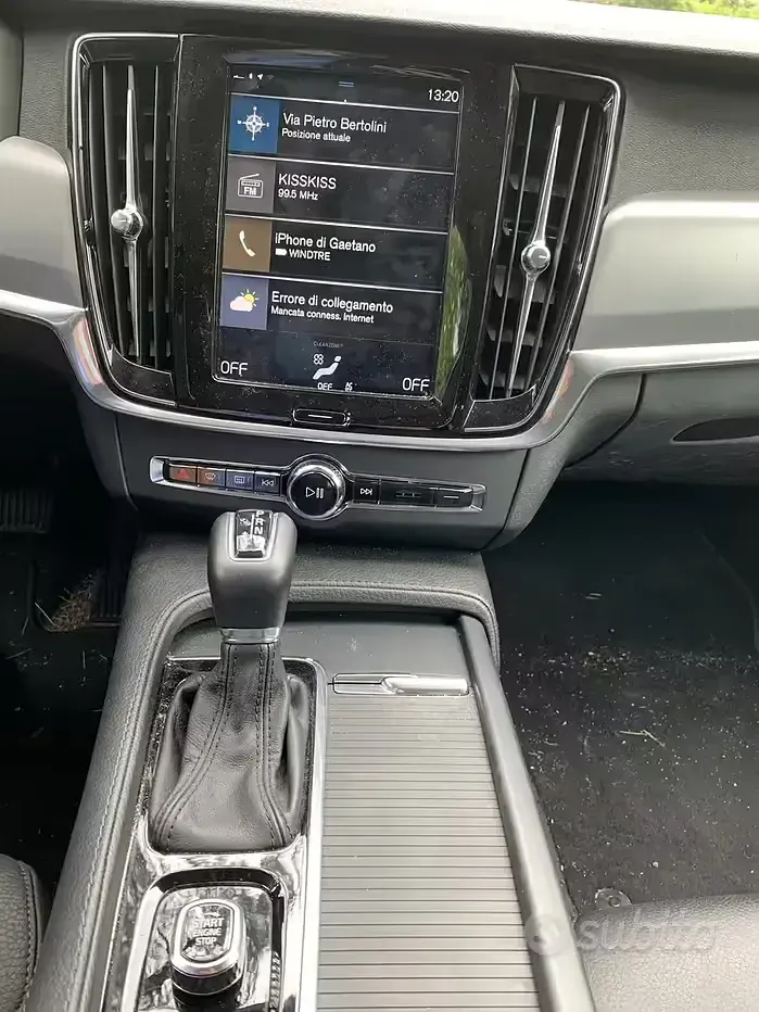 Usata Volvo V90 Momentum 190 CV (139 kW) 2018 Station wagon