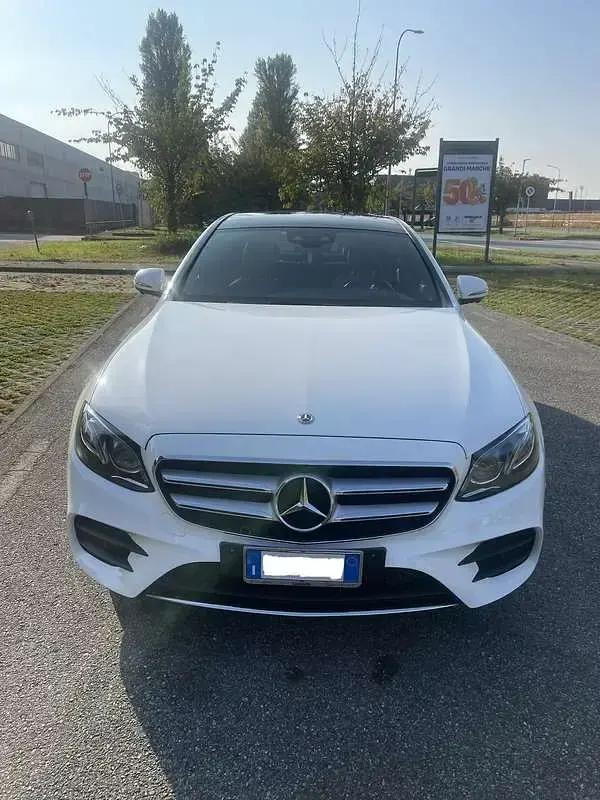 Usata Mercedes E400 Premium Plus 340 CV (250 kW) 2018 Berlina