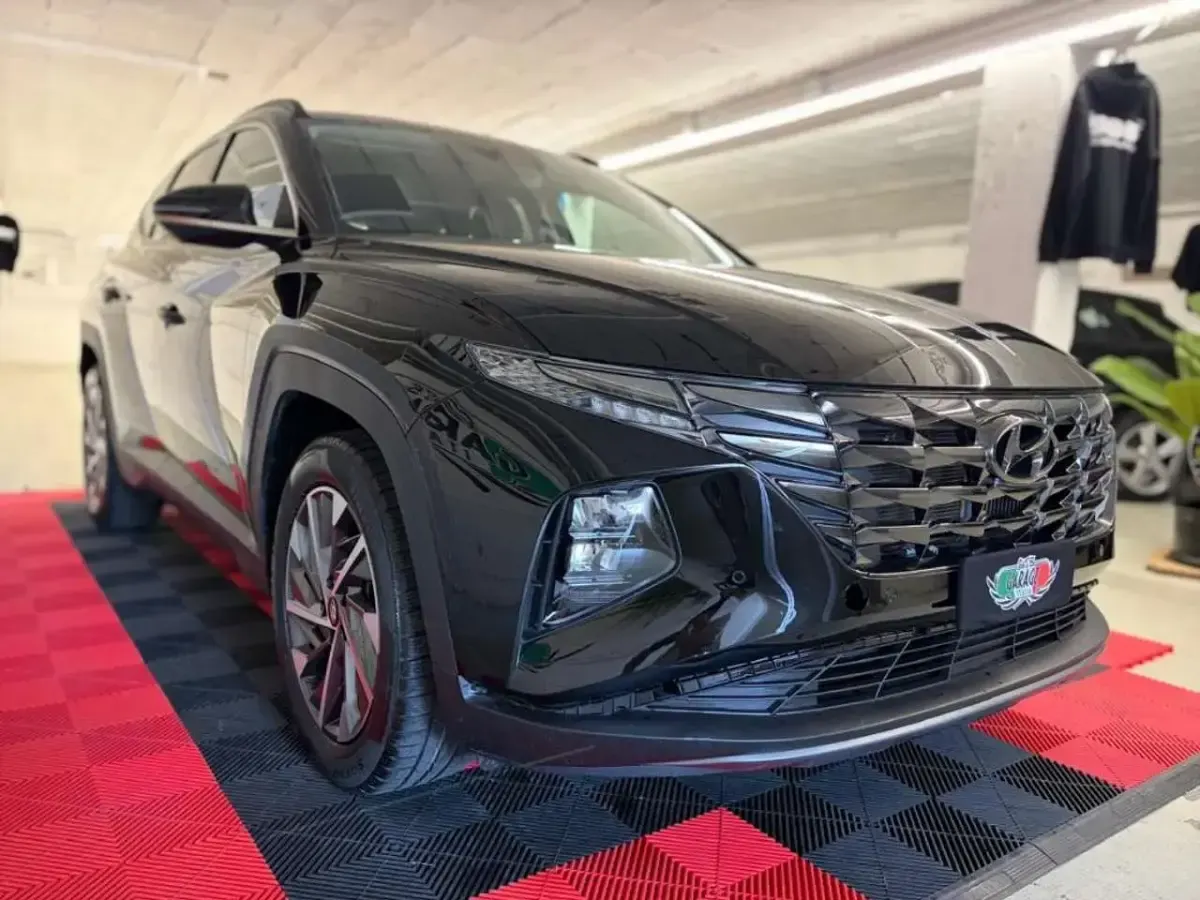 Usata Hyundai Tucson 150 CV (110 kW) 2021 Nero SUV