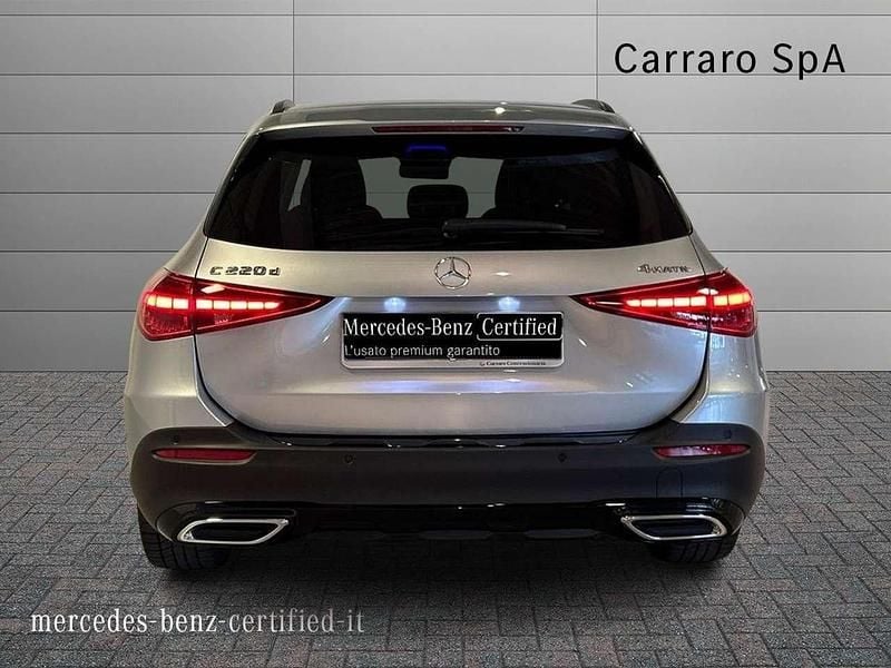 Usata Mercedes C220 200 CV (147 kW) 2024 Argento metallizzato Station wagon
