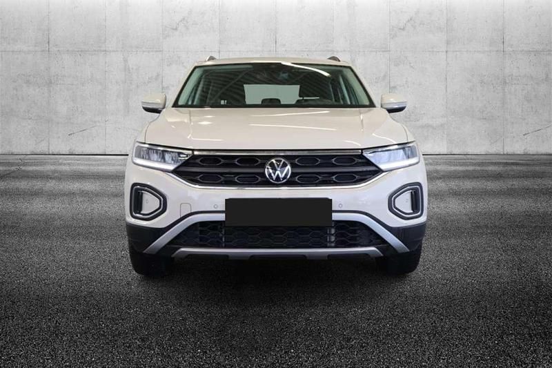 Usata VW T-Roc Life 150 CV (110 kW) 2024 Grigio SUV