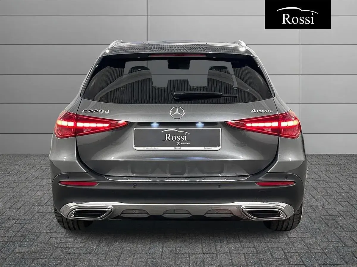 Usata Mercedes 220 Advanced Plus 197 CV (144 kW) 2023 Grigio scuro metallizzato Station wagon