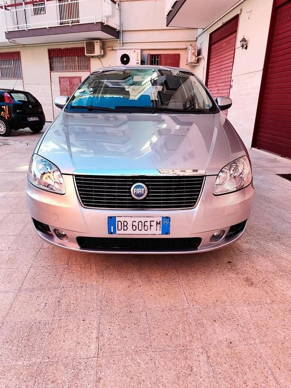 Usata Fiat Croma Dynamic 140 CV (102 kW) 2006 Argento Station wagon