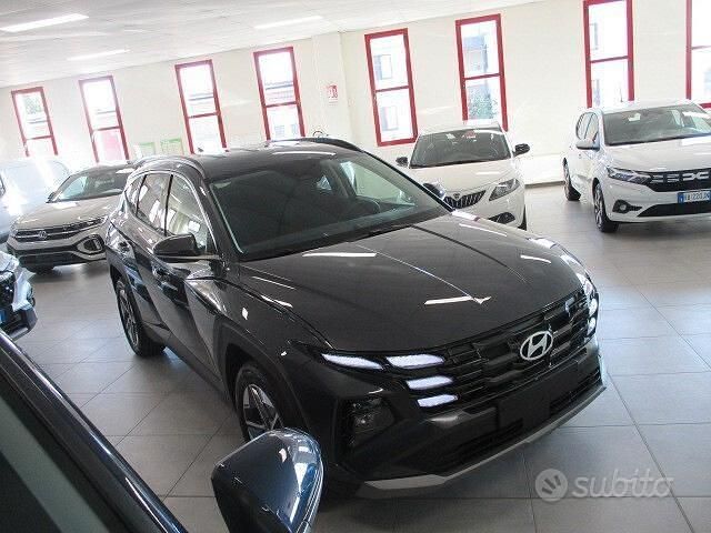 Nuova Hyundai Tucson 2025 Grigio SUV