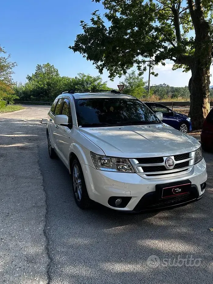 Usata Fiat Freemont Urban 170 CV (125 kW) 2014 Bianco SUV
