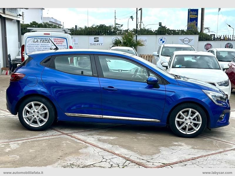 Brugt Renault Clio V Zen 140 HK (102 kW) 2021 Blå Sedan