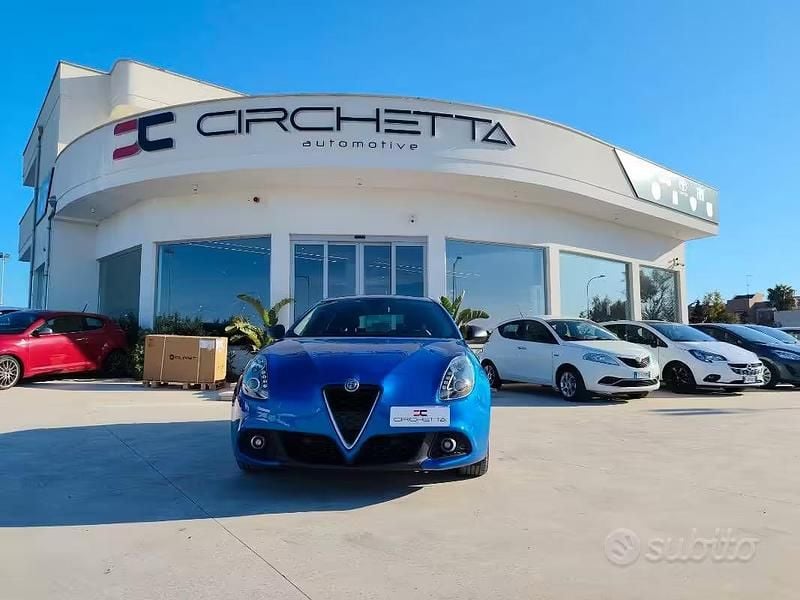 Usata Alfa Romeo Giulietta 120 CV (88 kW) 2018 Blu Utilitaria