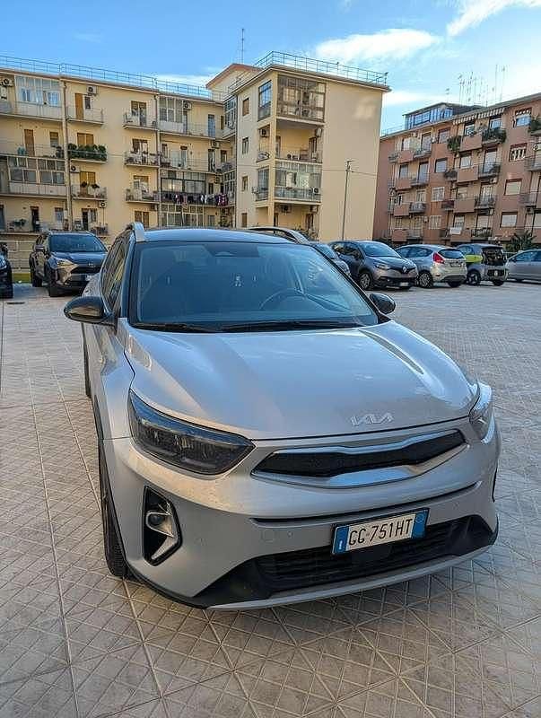 Usata Kia Stonic Style 101 CV (74 kW) 2022 SUV
