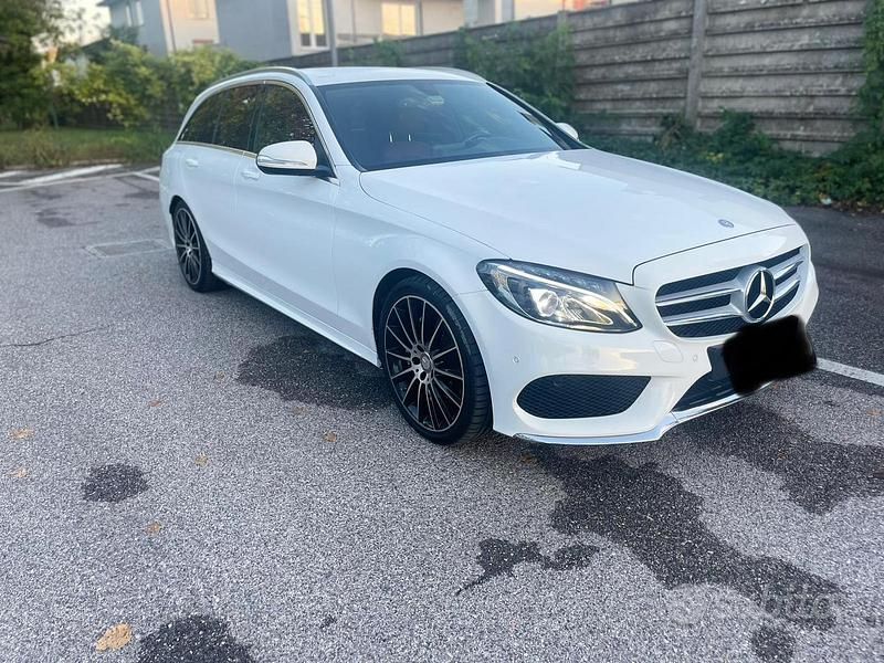Usata Mercedes C220 AMG 170 CV (125 kW) 2016 Bianco Berlina
