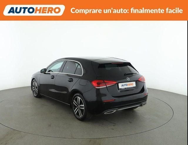 Usata Mercedes A180 116 CV (85 kW) 2023 Nero Berlina