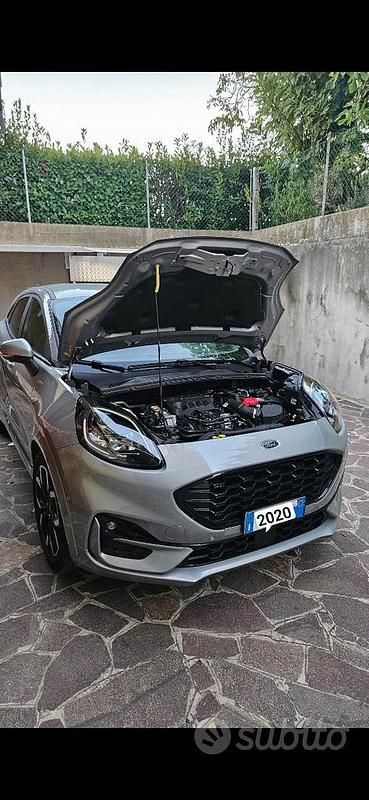 Usata Ford Puma ST-Line X 155 CV (114 kW) 2020 Grigio Berlina