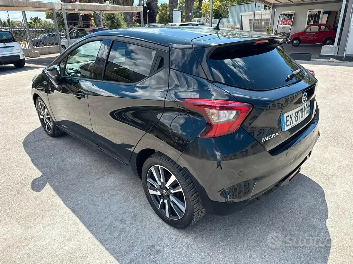 Usata Nissan Micra N-Connecta 90 CV (66 kW) 2018 Nero Utilitaria