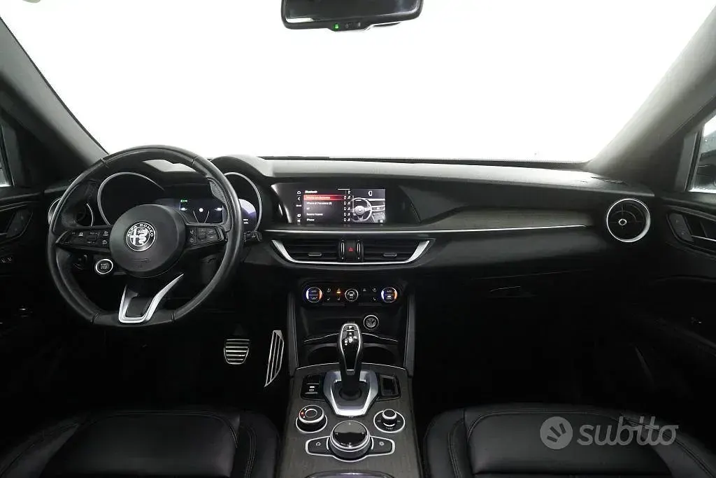 Usata Alfa Romeo Stelvio 209 CV (153 kW) 2023 Bianco SUV