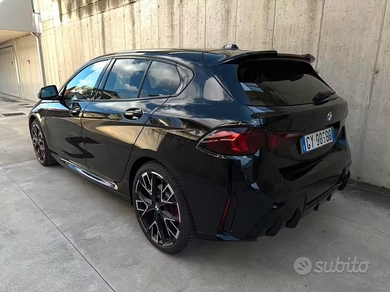 Usata BMW 118 Performance 150 CV (110 kW) 2025 Nero Utilitaria
