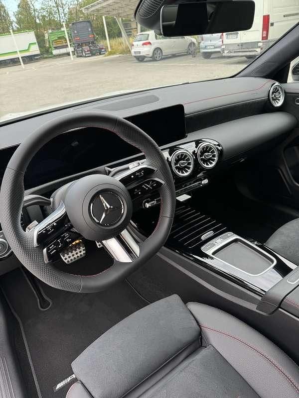 Usata Mercedes CLA180 Premium 116 CV (85 kW) 2024 Berlina