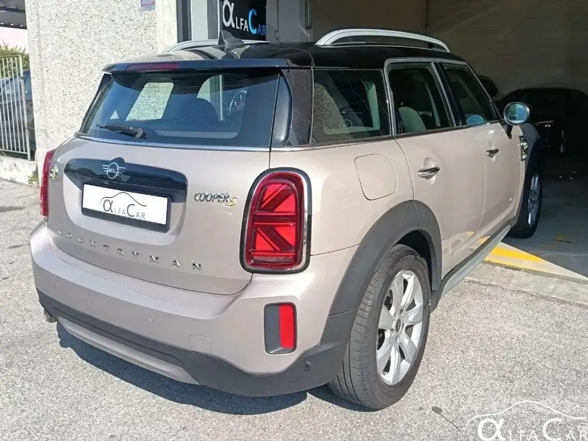 Usata Mini Cooper Countryman 125 CV (91 kW) 2022 Rooftop grey SUV