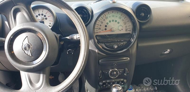 Usata Mini Countryman 113 CV (83 kW) 2013 Bianco SUV