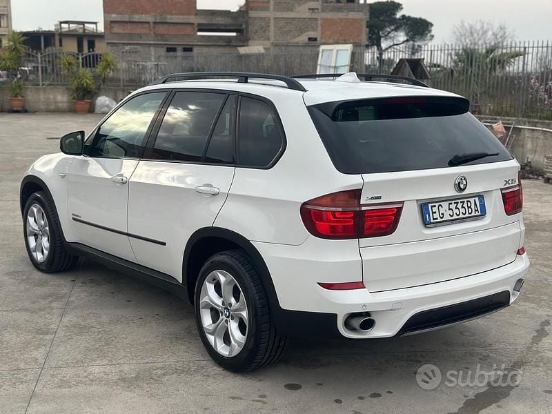 Usata BMW X5 Comfort Edition 245 CV (180 kW) 2011 Bianco SUV