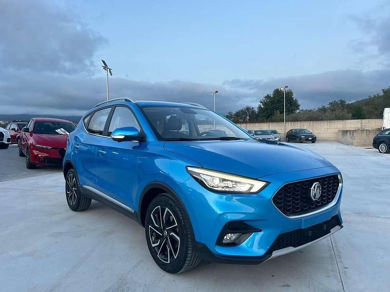Blu/azzurro Usata 2022 MG ZS Luxury SUV | 13.600 € (Buon prezzo) - Immagine 1/4