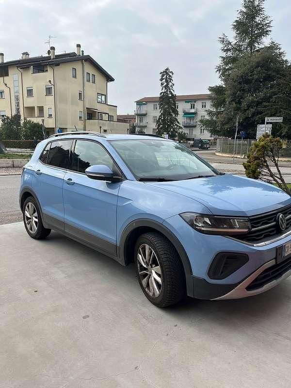 Begagnad VW T-Cross Edition 116 HK (85 kW) 2024 Blå SUV
