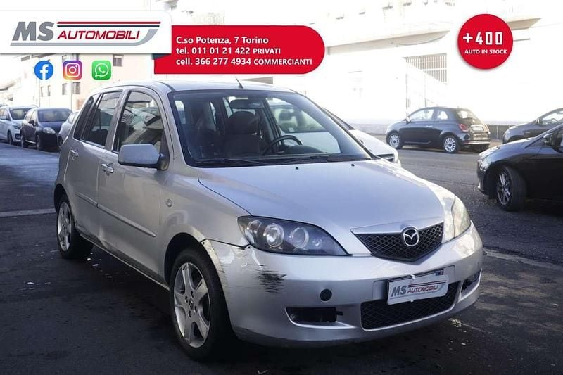 Usata Mazda 2 Style 68 CV (50 kW) 2006 Argento Monovolume
