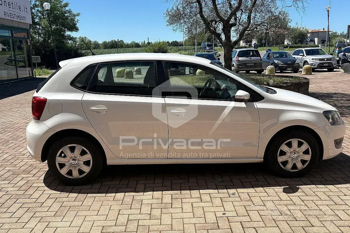 Usata VW Polo Trendline 75 CV (55 kW) 2014 Bianco Utilitaria