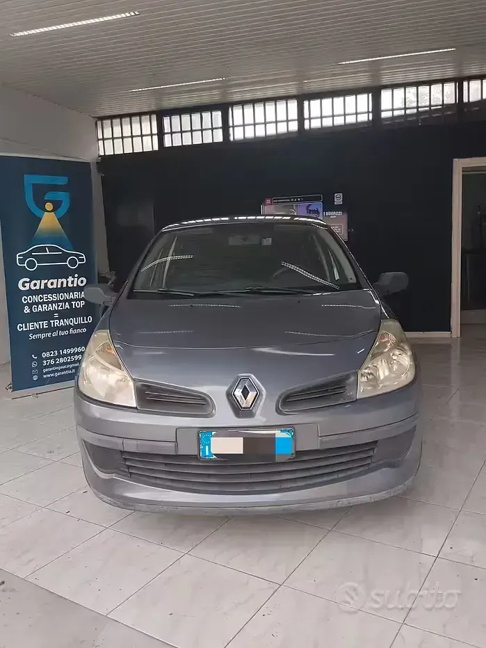 Usata Renault Clio II 85 CV (62 kW) 2005 Berlina