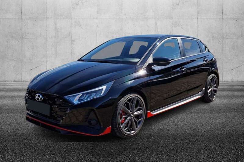 Nero Usata 2022 Hyundai i20 N Performance Tre volumi | 30.950 € (Cara) - Immagine 1/4