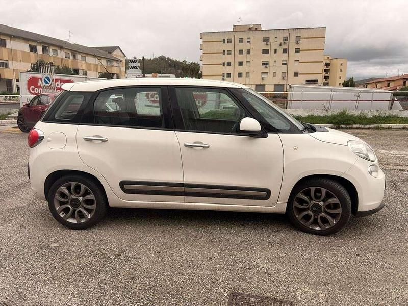 Usata Fiat 500L Pop 84 CV (61 kW) 2013 Bianco Monovolume