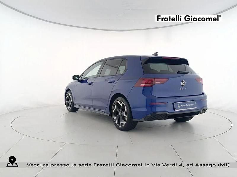 Usata VW Golf VIII R-line 150 CV (110 kW) 2025 L9 lapiz blue metallizzato Berlina
