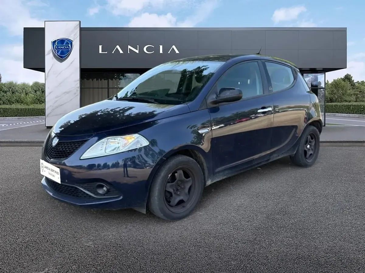 Usata Lancia Ypsilon 69 CV (50 kW) 2020 Utilitaria