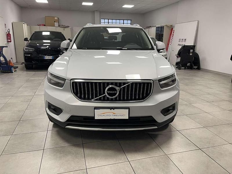 Occasion Volvo XC40 Inscription 129 ch (94 kW) 2021 Argent SUV