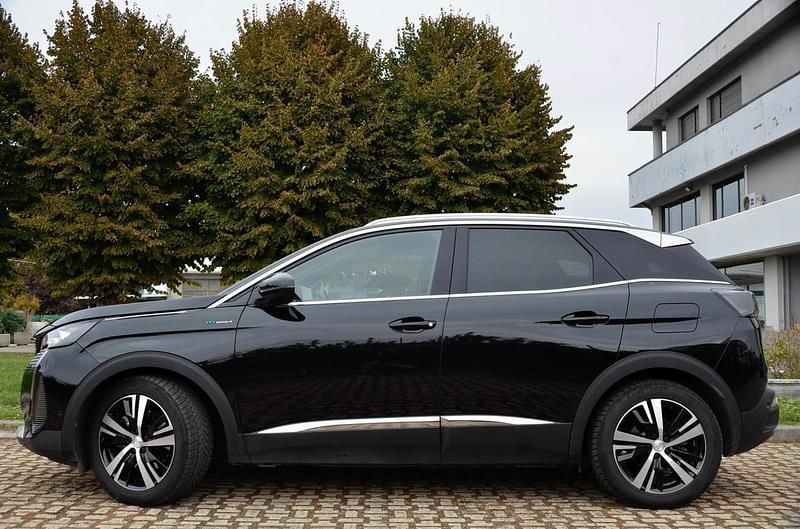 Usata Peugeot 3008 GT-line 300 CV (220 kW) 2021 Nero Station wagon