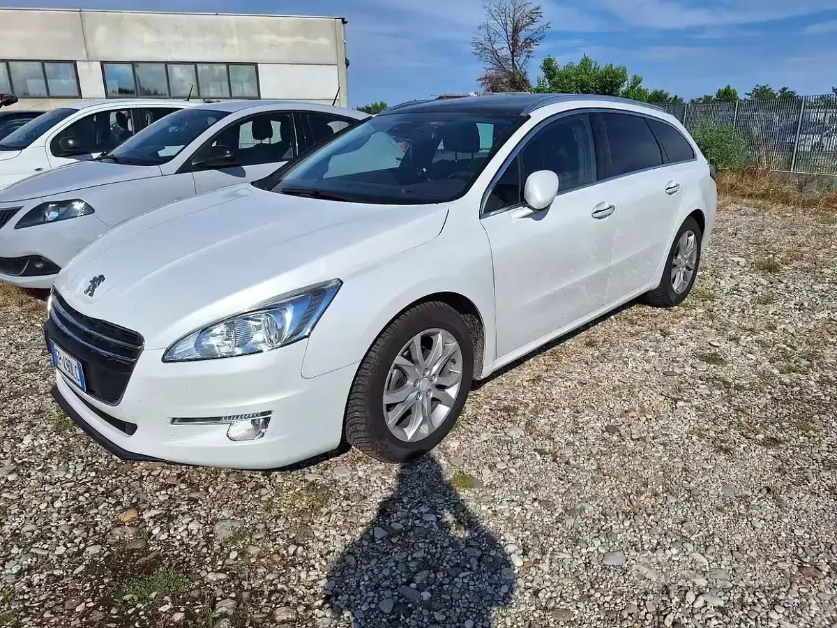 Usata Peugeot 508 Allure 140 CV (102 kW) 2012 Bianco Station wagon