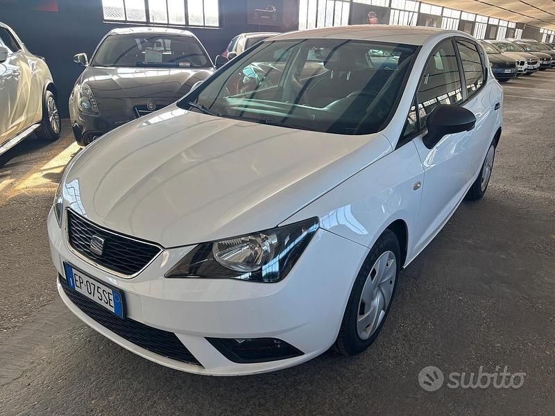 Bianco Usata 2012 Seat Ibiza Style Tre volumi | 5300 € (Cara) - Immagine 1/4