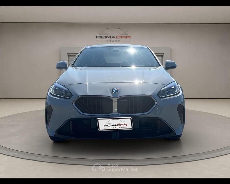 Usata BMW 120 M Sport 156 CV (114 kW) 2025 Gray Utilitaria