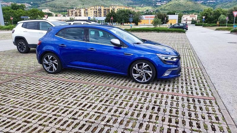 Usata Renault Mégane IV GT 165 CV (121 kW) 2017 Berlina