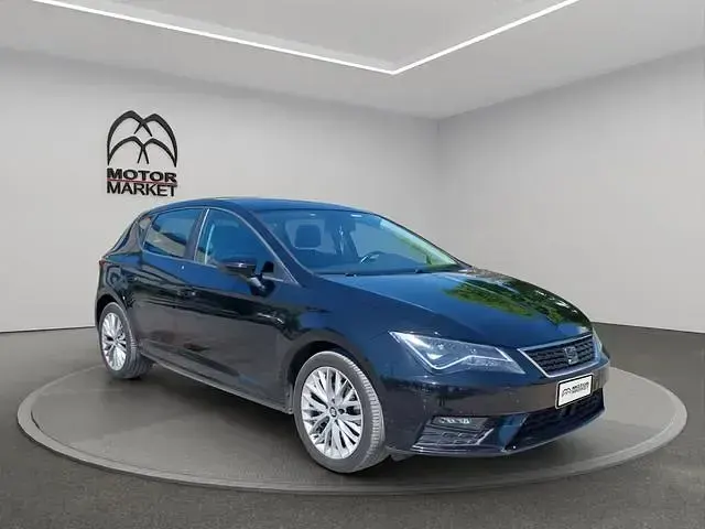 Usata Seat Leon Business 130 CV (95 kW) 2019 Nero / black Berlina