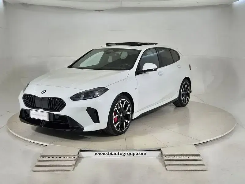 Usata BMW 120 Performance 163 CV (119 kW) 2025 Utilitaria