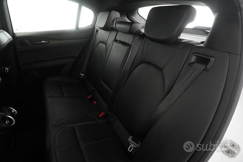 Usata Alfa Romeo Stelvio 2023 Bianco SUV
