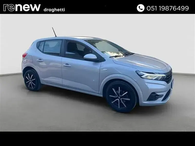 Usata Dacia Sandero Comfort 65 CV (47 kW) 2021 Grigio chiaro Utilitaria