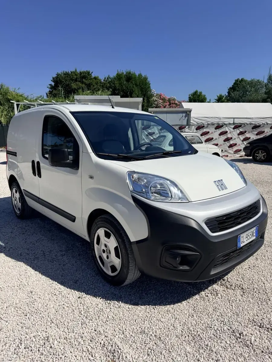 Usata Fiat Fiorino 95 CV (69 kW) 2022 Bianco Monovolume