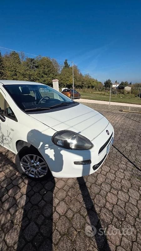 Usata Fiat Grande Punto 77 CV (56 kW) 2014 Utilitaria