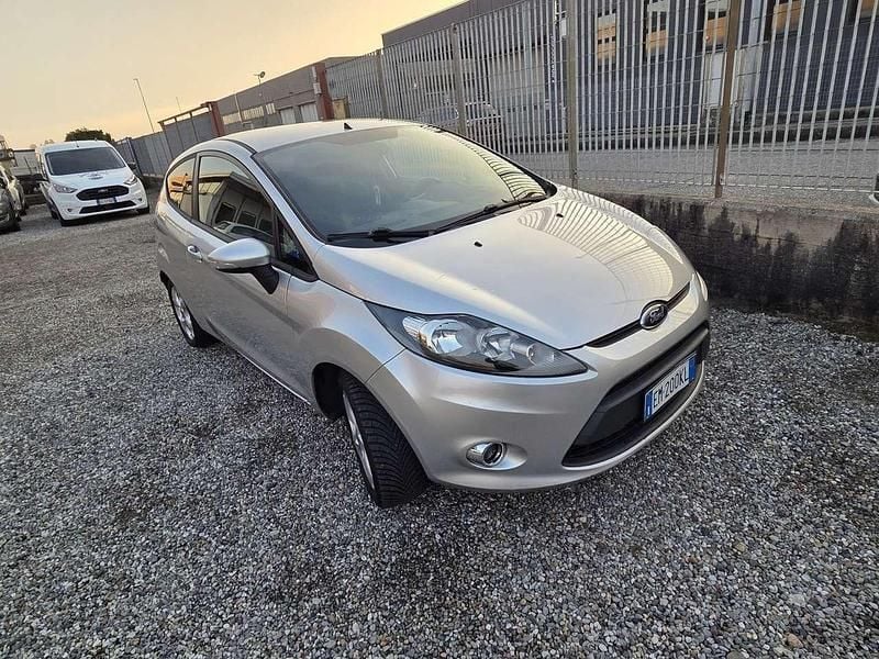 Other Usata 2012 Ford Fiesta Titanium Berlina | 3700 € (Ottimo prezzo) - Immagine 1/4
