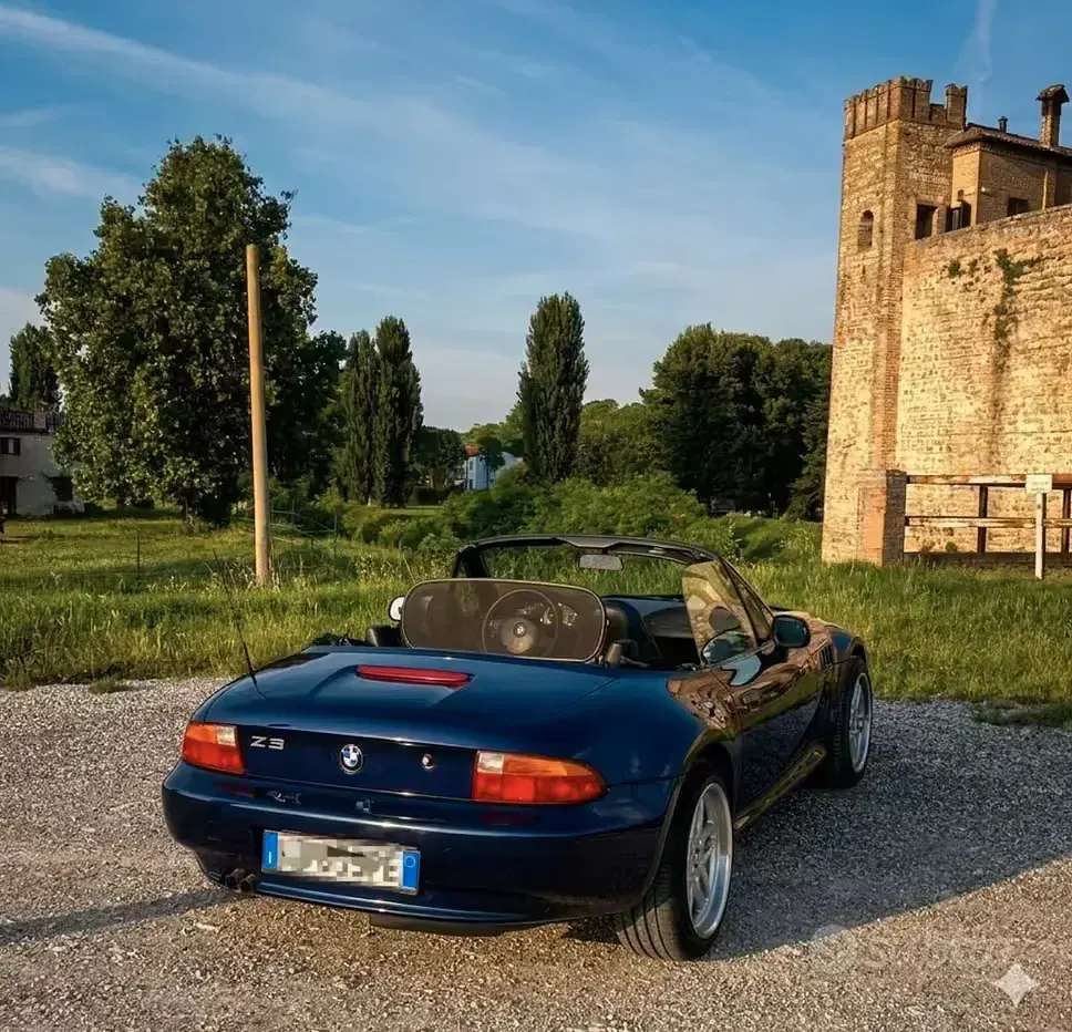 Usata BMW Z3 Efficient Dynamics 193 CV (141 kW) 1998 Bluazzurro Cabrio