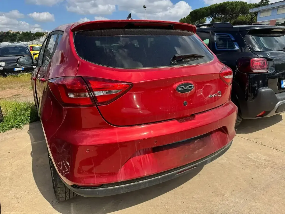 Usata EVO Evo 3 107 CV (78 kW) 2023 Rosso SUV