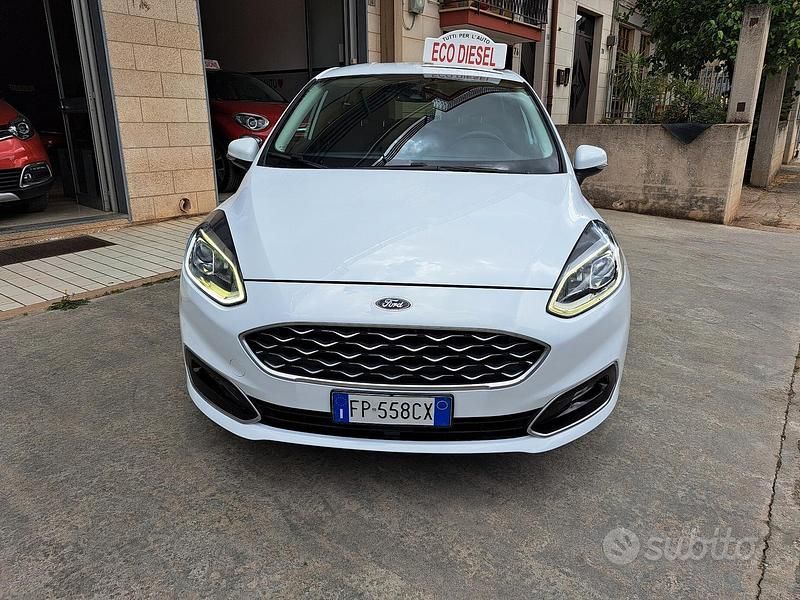 Usata Ford Fiesta Vignale 86 CV (63 kW) 2018 Bianco Utilitaria